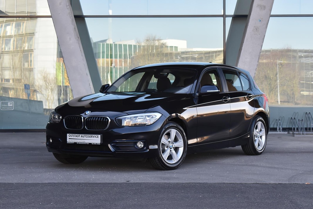 BMW 118i Sport Line aus dem Gebrauchtwagenangebot, Frontansicht