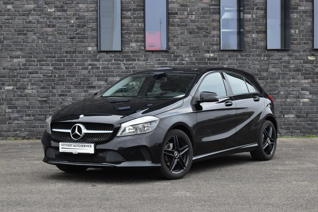 Mercedes-Benz A 160 aus dem Gebrauchtwagenangebot, Frontansicht
